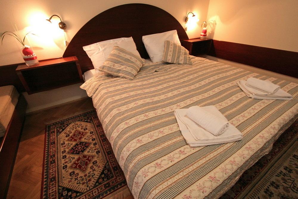 Hotel Gostilna Zolnir Kostanjevica na Krki Habitación foto